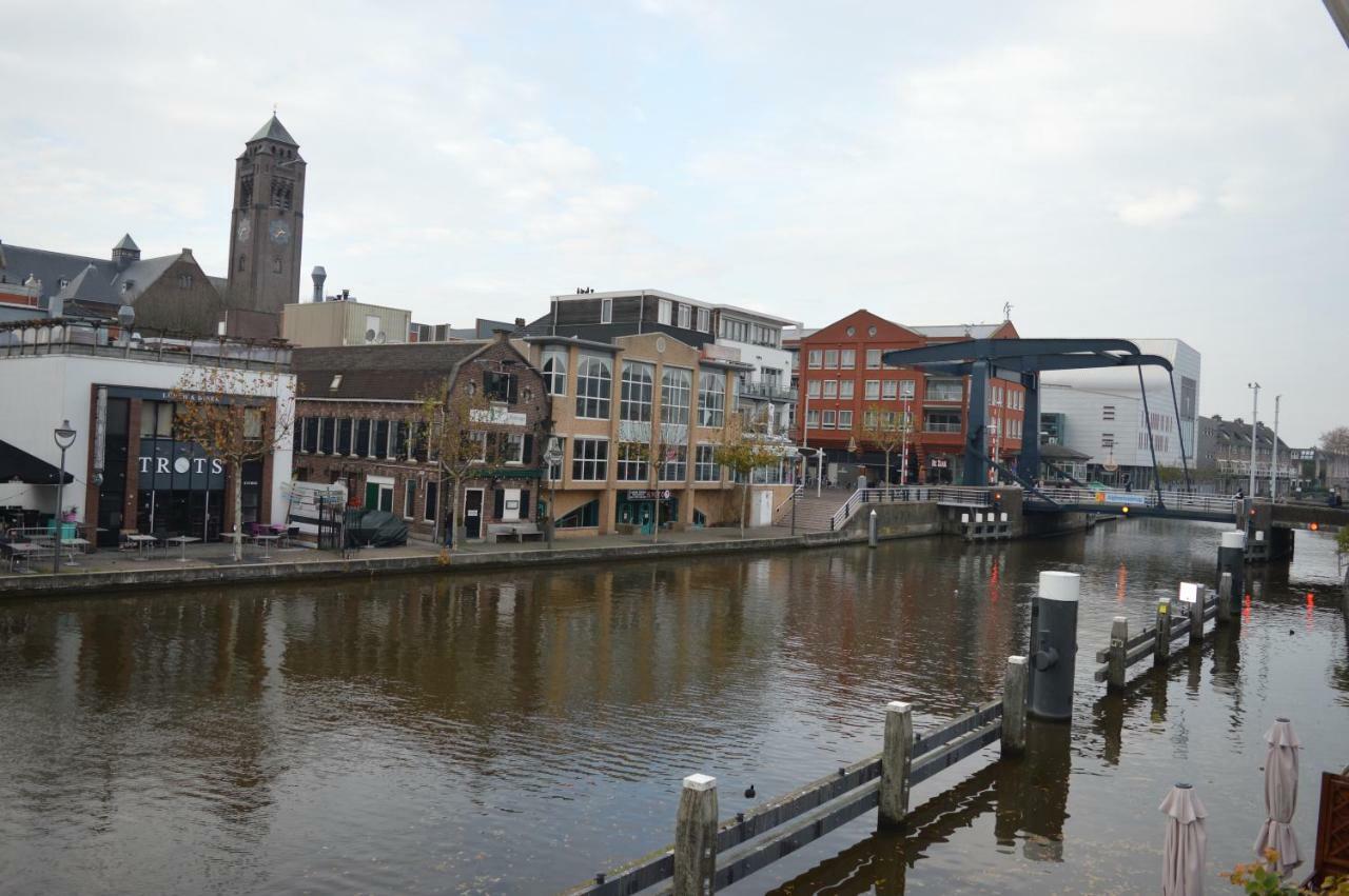 Ferienwohnung Rijnzicht Alphen aan den Rijn Exterior foto